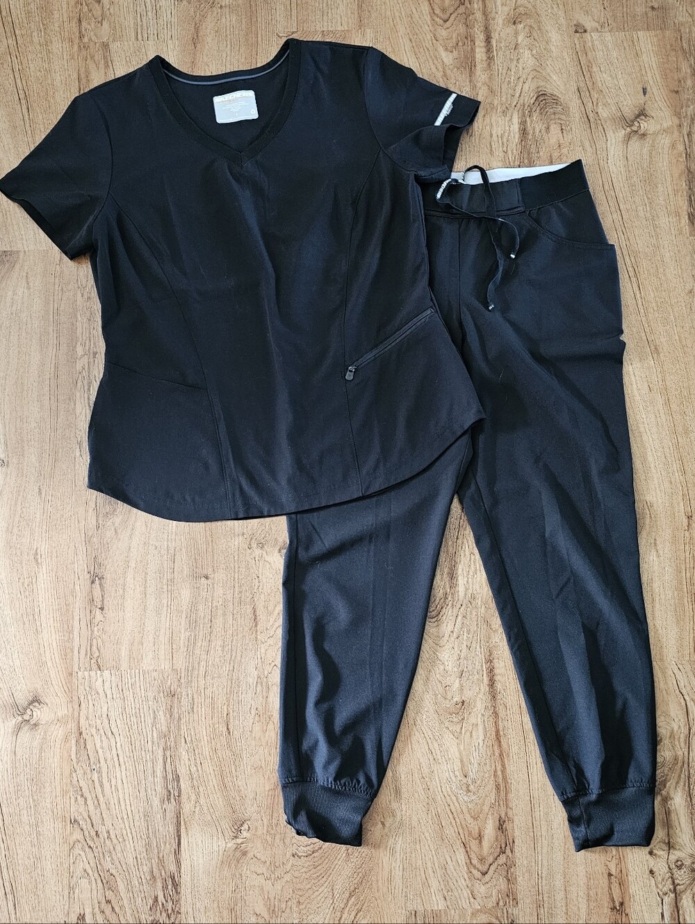 Black Sketchers Scrub Set - Top & Jogger Pants